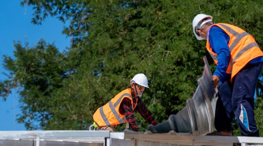 Professional residential roofers in Orrville, AL
